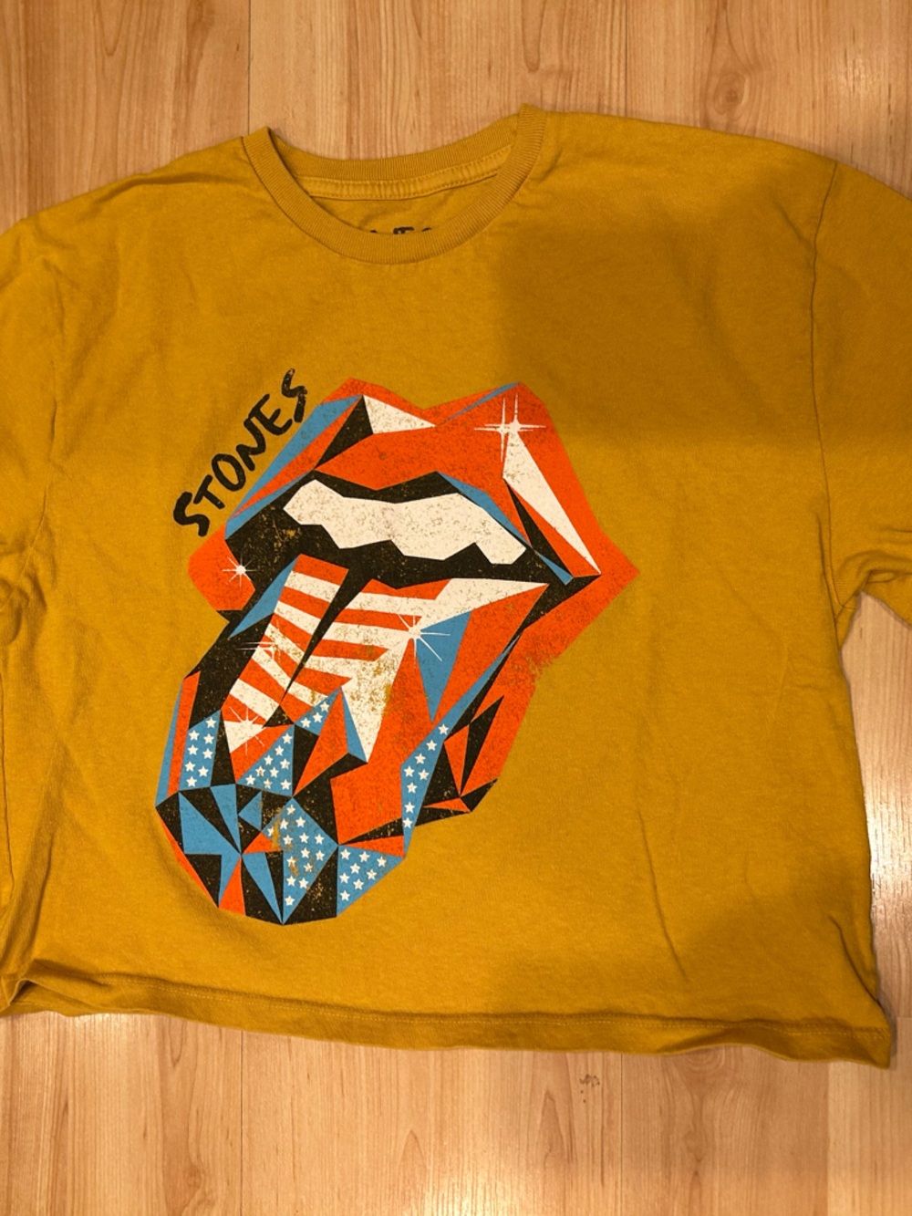 Graphic Yellow Stones Heart Tee